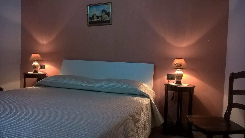 Le Tre Rose Di Maria Bed and Breakfast Noto Rum bild